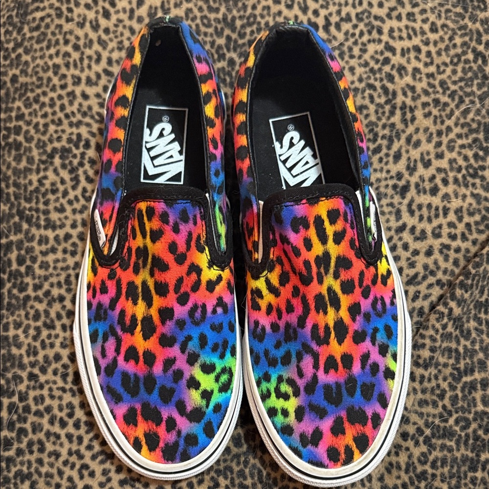 Vans slip-on women’s 6.5 rainbow cheetah leopord print shoes - Picture 6 of 7